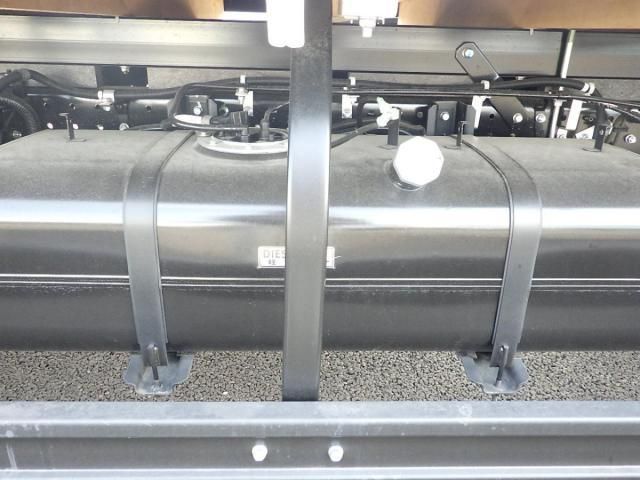 MITSUBISHI CANTER 2024 Image 31