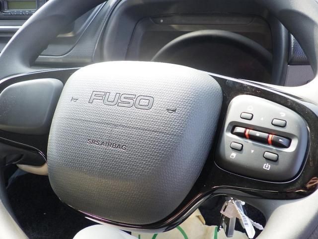 MITSUBISHI CANTER 2024 Image 31