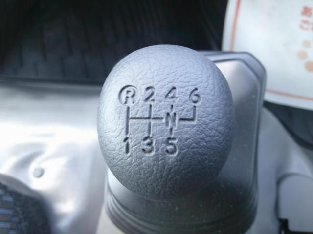 HINO DUTRO 2025 Image 31