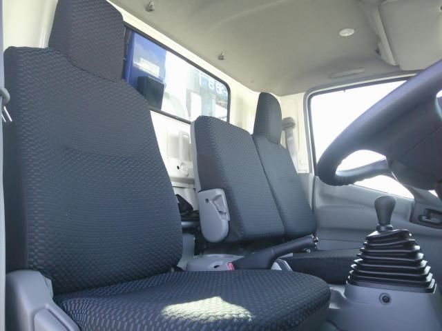 HINO DUTRO 2025 Image 31