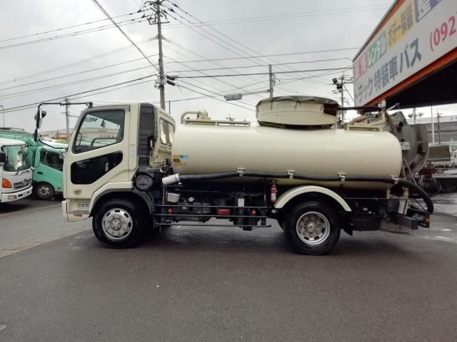 MITSUBISHI FUSOU FIGHTER 2010 Image 31