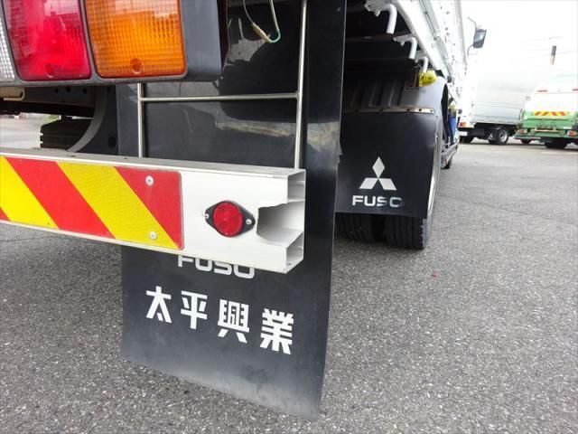 MITSUBISHI FUSOU FIGHTER 2015 Image 31