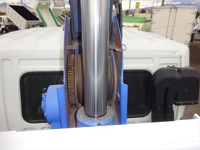 MITSUBISHI FUSOU FIGHTER 2015 Image 31