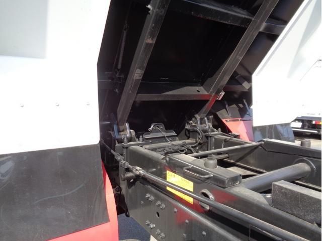 MITSUBISHI FUSOU SUPER GREAT 2023 Image 31