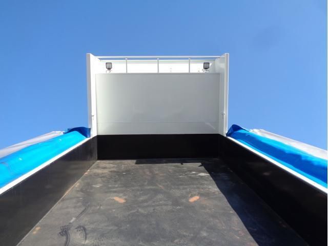 MITSUBISHI FUSOU SUPER GREAT 2023 Image 31