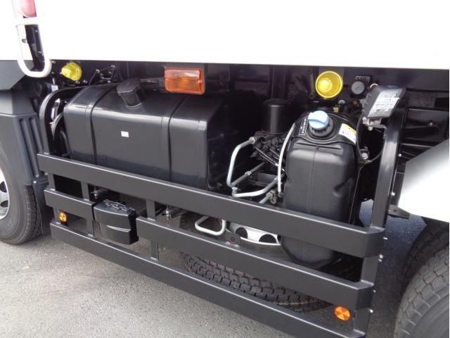 MITSUBISHI FUSOU SUPER GREAT 2023 Image 31