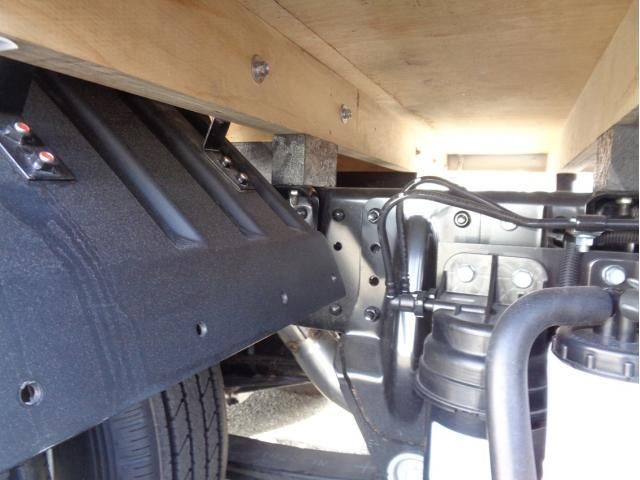 MITSUBISHI CANTER 2025 Image 31