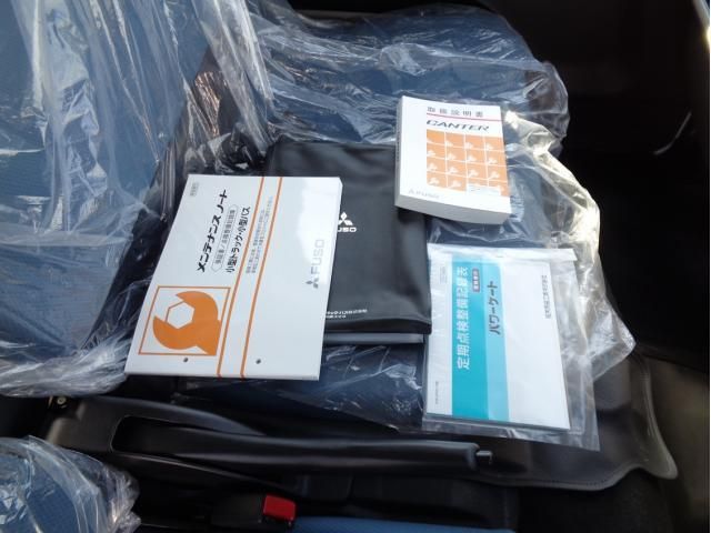 MITSUBISHI CANTER 2025 Image 31