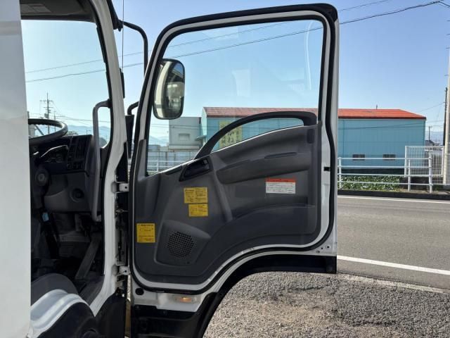 ISUZU FORWARD 2011 Image 31