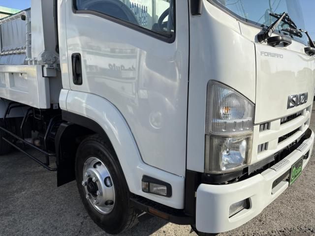 ISUZU FORWARD 2011 Image 31