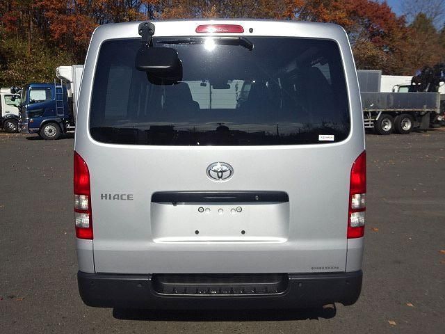 TOYOTA HIACE 2022 Image 31