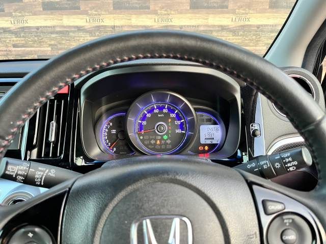 HONDA N-WGN CUSTOM 2015 Image 31