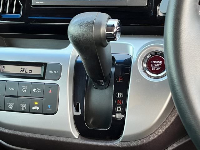 HONDA N-WGN CUSTOM 2015 Image 31