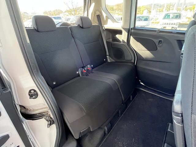 NISSAN ROOX 2023 Image 31