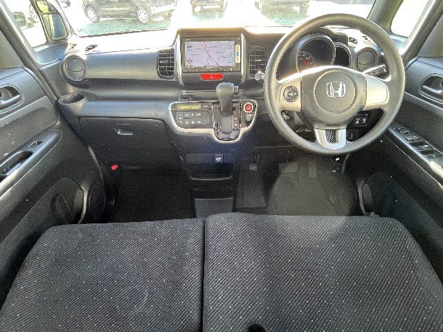 HONDA N BOX 2015 Image 31