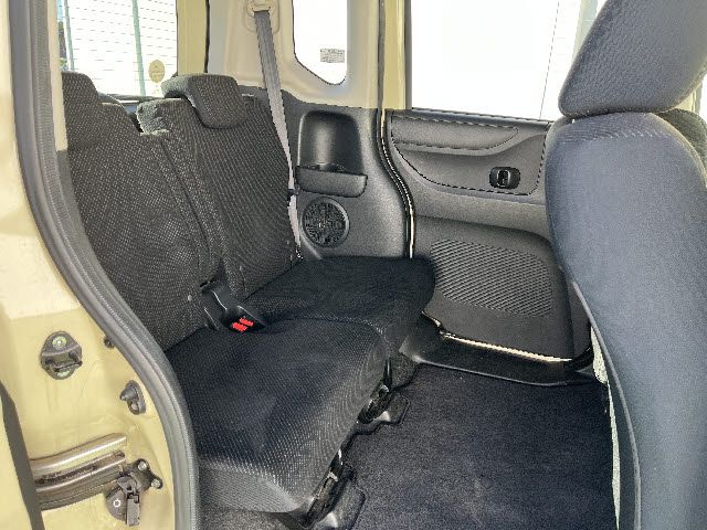 HONDA N BOX 2015 Image 31