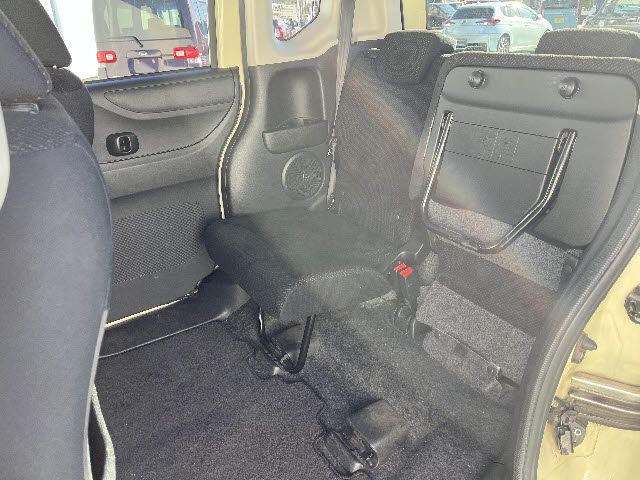 HONDA N BOX 2015 Image 31