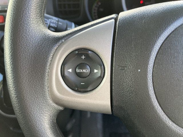 HONDA N BOX 2015 Image 31