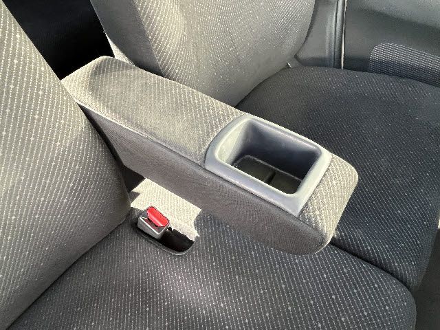 HONDA N BOX 2015 Image 31