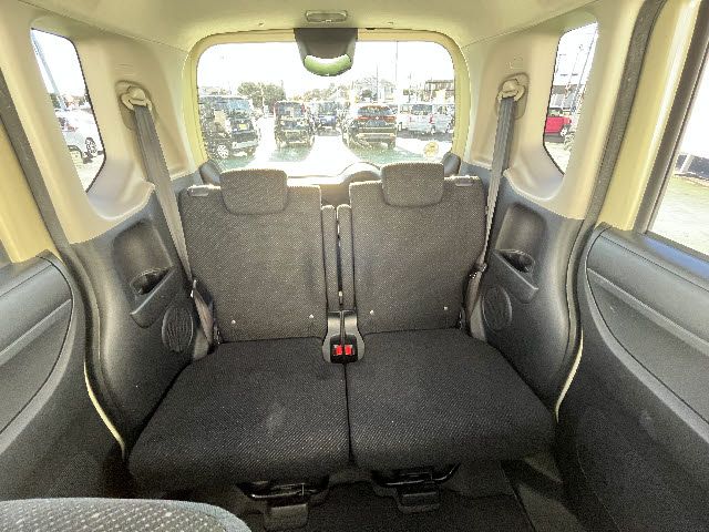 HONDA N BOX 2015 Image 31