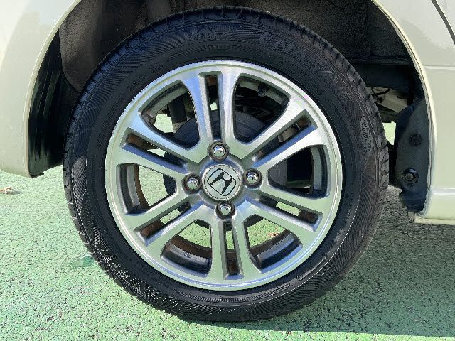 HONDA N BOX 2015 Image 31