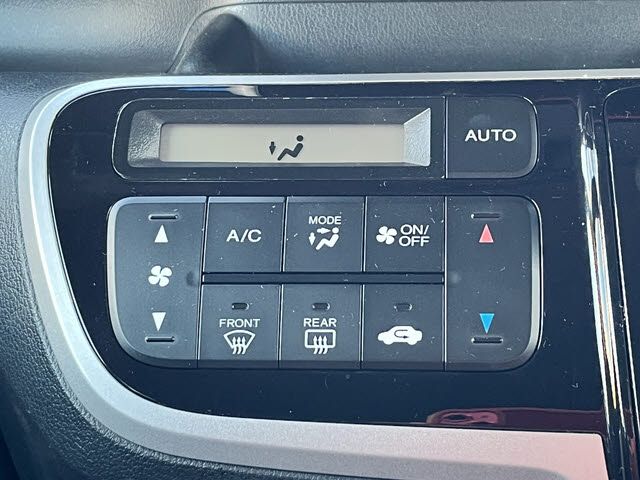 HONDA N BOX CUSTOM 2013 Image 31