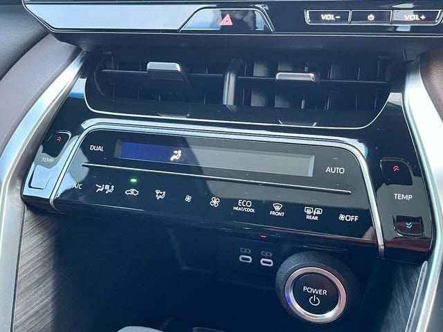 TOYOTA HARRIER HYBRID 2024 Image 31