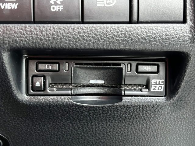 TOYOTA HARRIER HYBRID 2024 Image 31