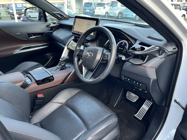 TOYOTA HARRIER HYBRID 2024 Image 31