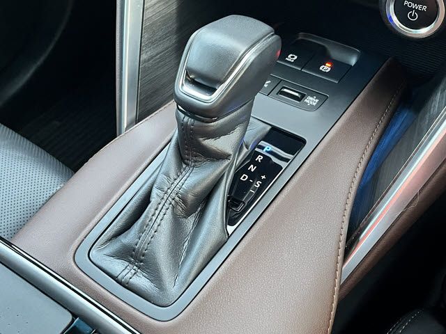 TOYOTA HARRIER HYBRID 2024 Image 31