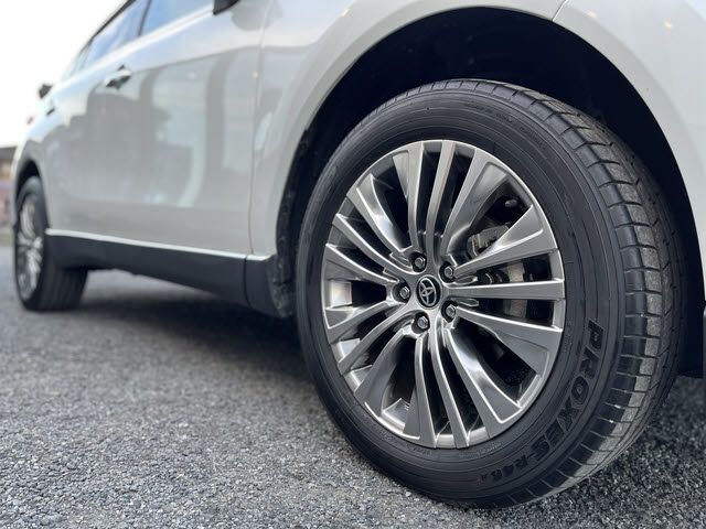 TOYOTA HARRIER HYBRID 2024 Image 31