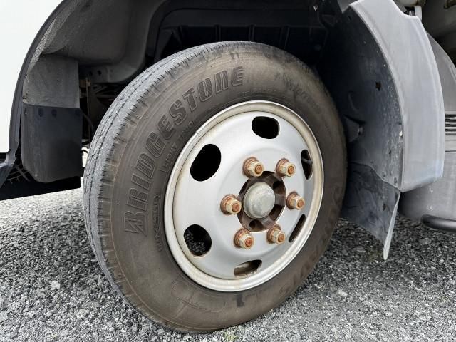 ISUZU ELF 2011 Image 31