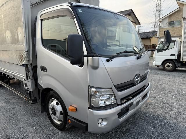 HINO DUTRO 2018 Image 31