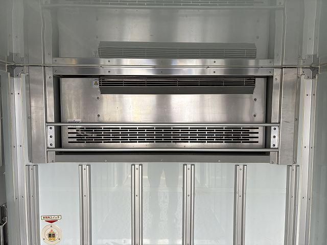 HINO DUTRO 2013 Image 31