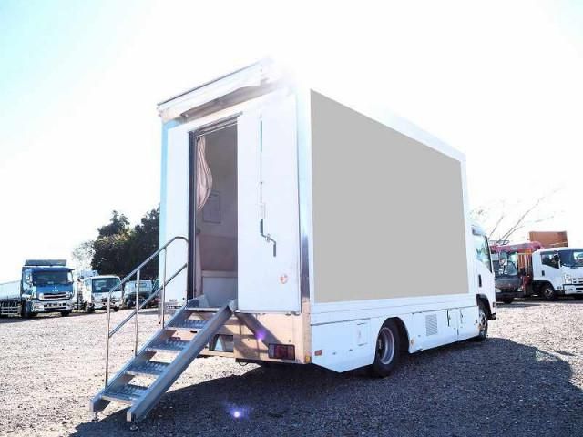 ISUZU ELF 2013 Image 31