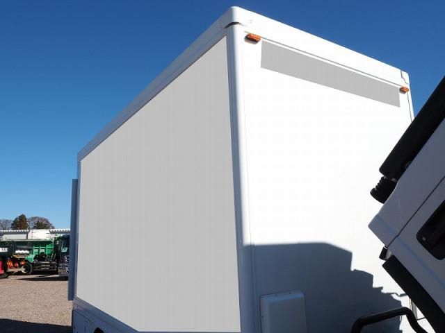 ISUZU ELF 2013 Image 31