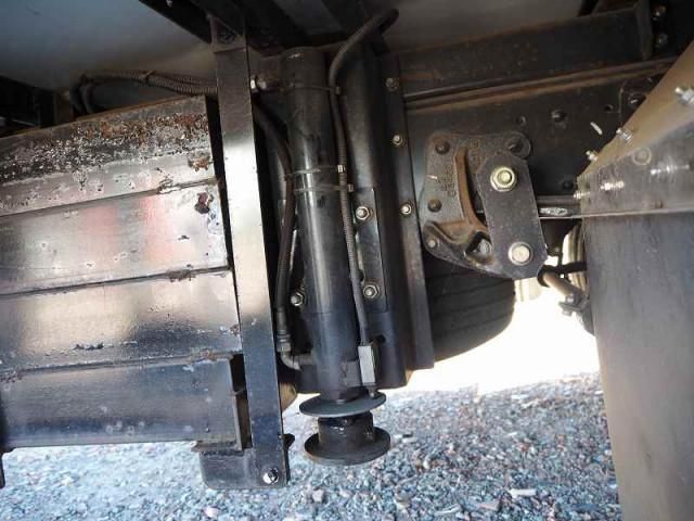 ISUZU ELF 2013 Image 31