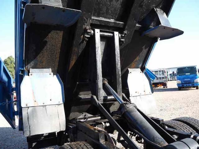 ISUZU ELF 2013 Image 31