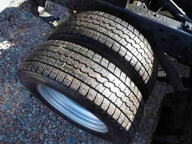 ISUZU ELF 2013 Image 31