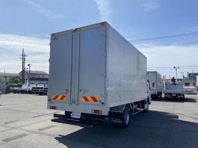 MITSUBISHI CANTER 2025 Image 31