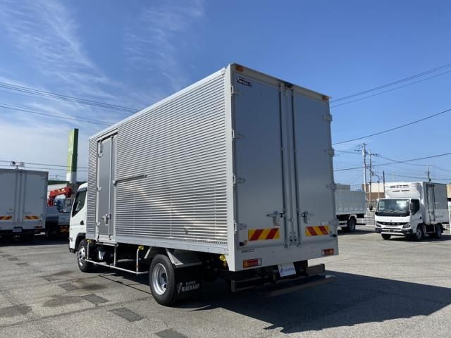 MITSUBISHI CANTER 2025 Image 31