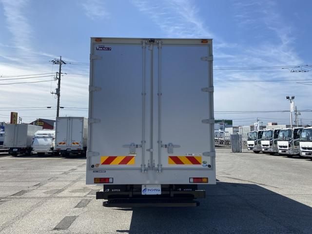 MITSUBISHI CANTER 2025 Image 31