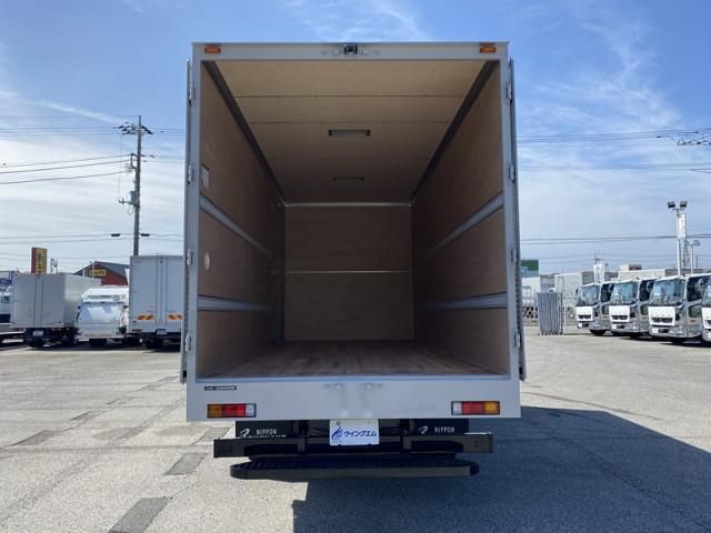 MITSUBISHI CANTER 2025 Image 31