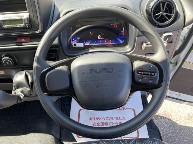 MITSUBISHI CANTER 2025 Image 31