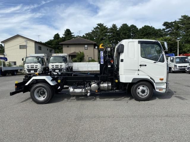 MITSUBISHI FUSOU FIGHTER 2025 Image 31