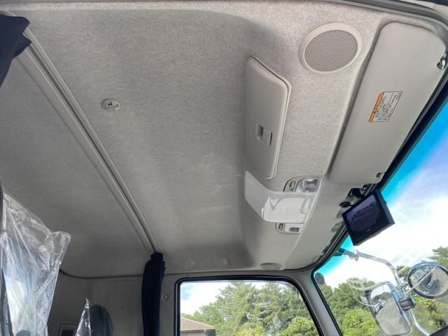 MITSUBISHI FUSOU FIGHTER 2025 Image 31