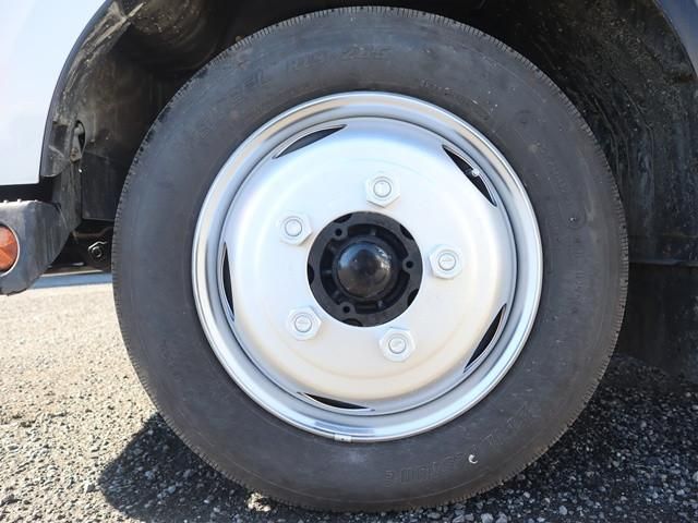 HINO DUTRO 2020 Image 31