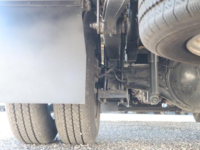 HINO DUTRO 2020 Image 31