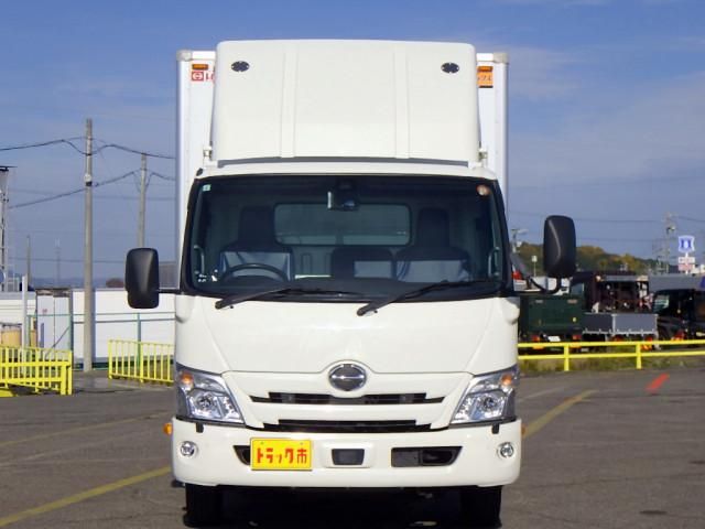 HINO DUTRO 2021 Image 31