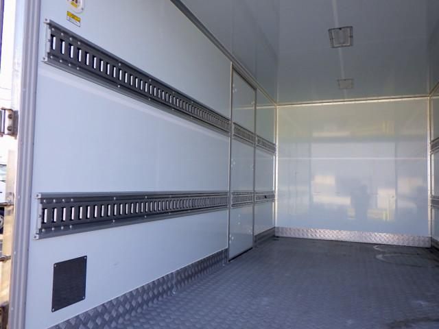 HINO DUTRO 2021 Image 31